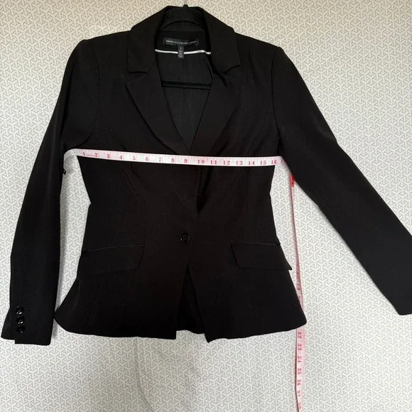 White House Black Market Black One Button Blazer Size 2 - Picture 8 of 9